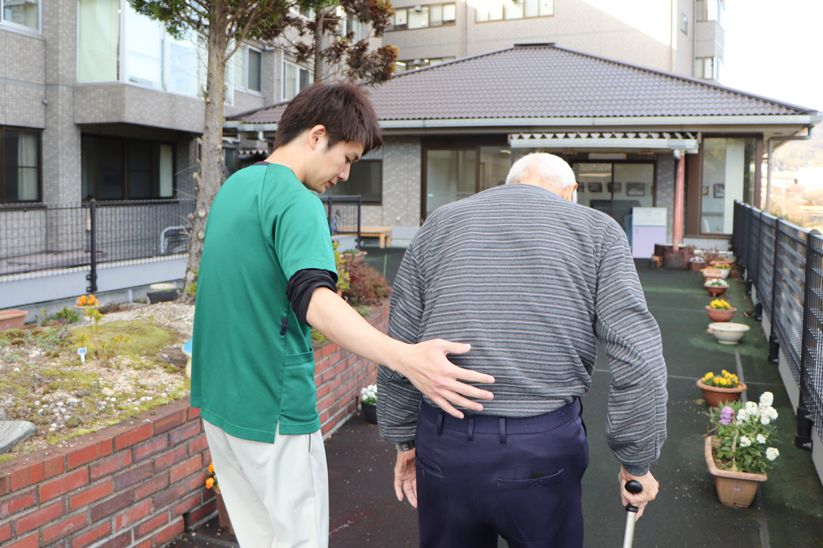 周南リハビリテーション病院の正社員 理学療法士 病院 訪問リハビリテーションの求人情報イメージ4