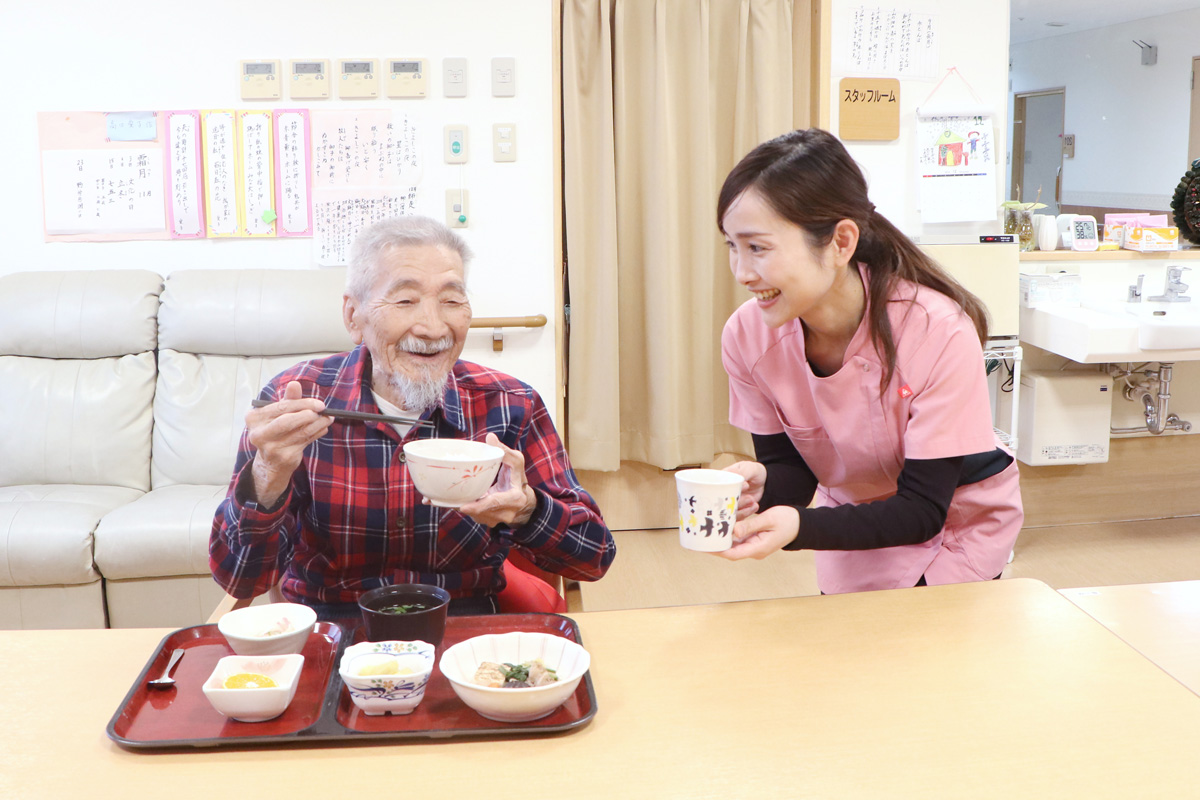 介護老人保健施設なごやか熊毛の嘱託職員 管理栄養士 老人保健施設の求人情報イメージ1