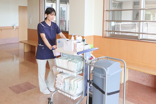 徳山リハビリテーション病院の正社員 介護士 病院の求人情報イメージ1
